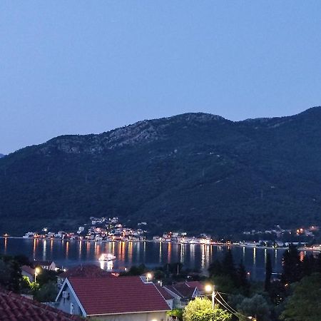 Montenegro Colors คาเมนาริ ภายนอก รูปภาพ